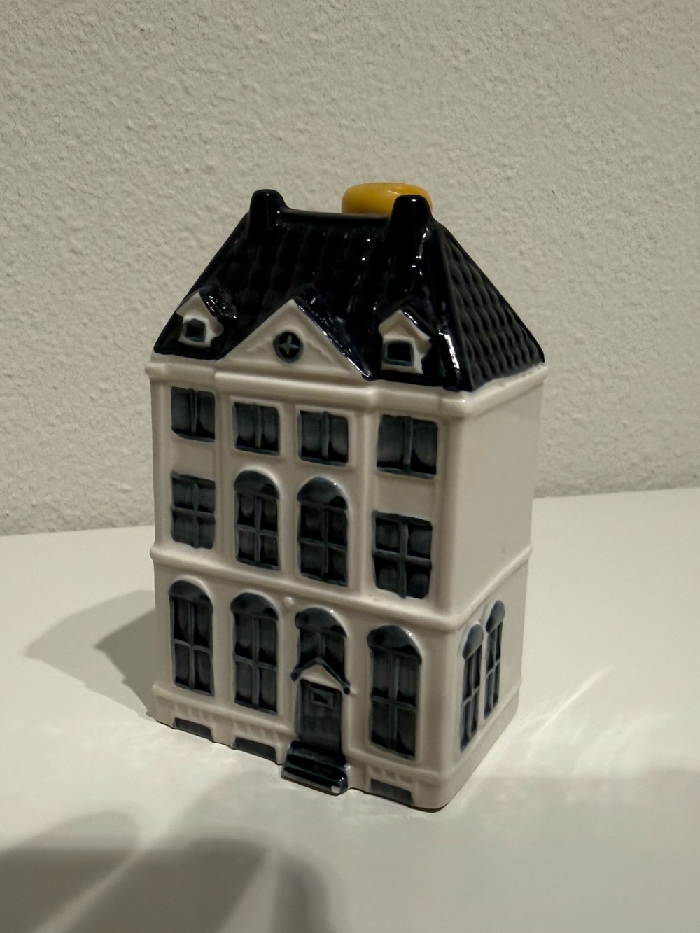 KLM Bols #48 Ceramic Dutch House